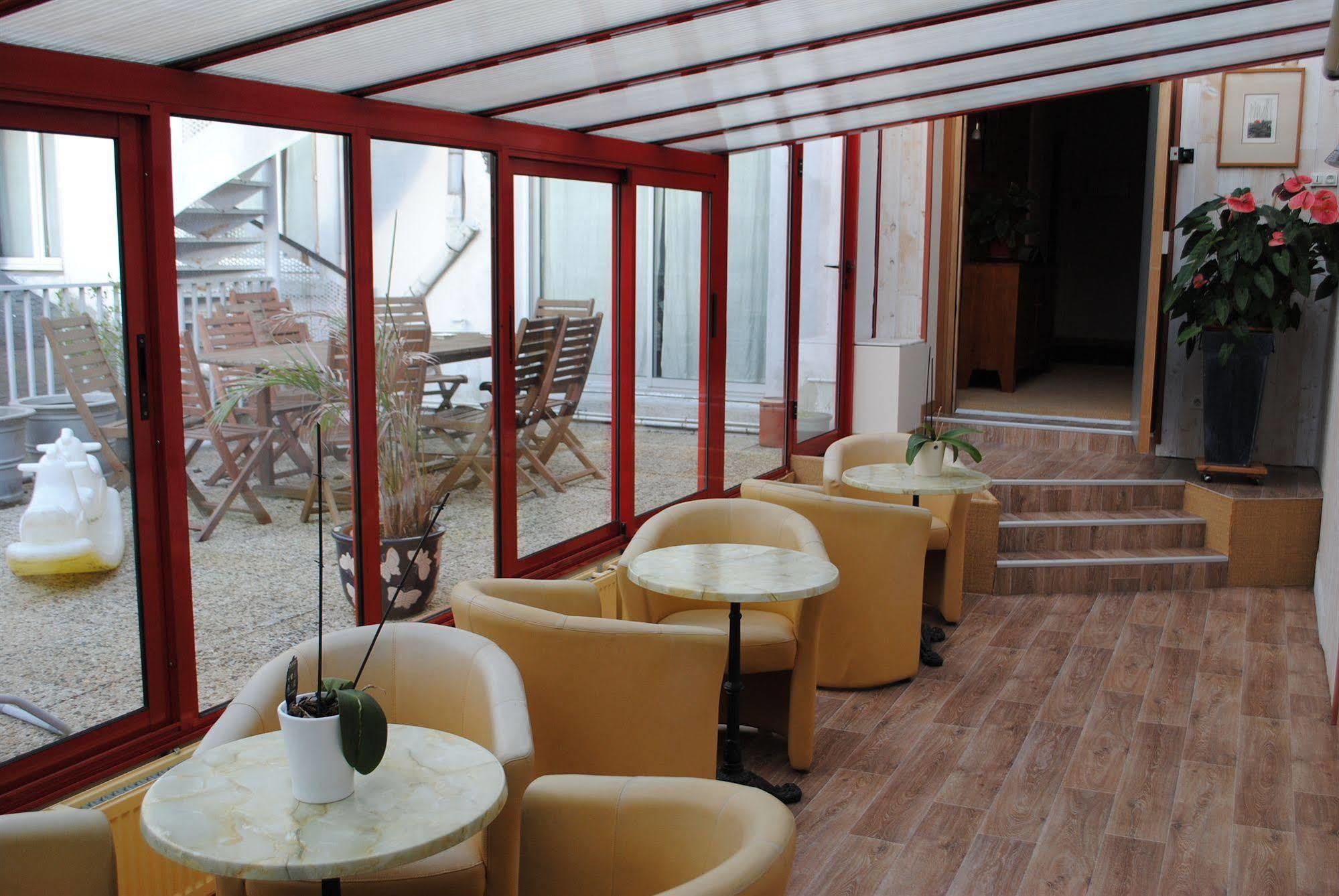 Urban Style Hotel De France فان المظهر الخارجي الصورة